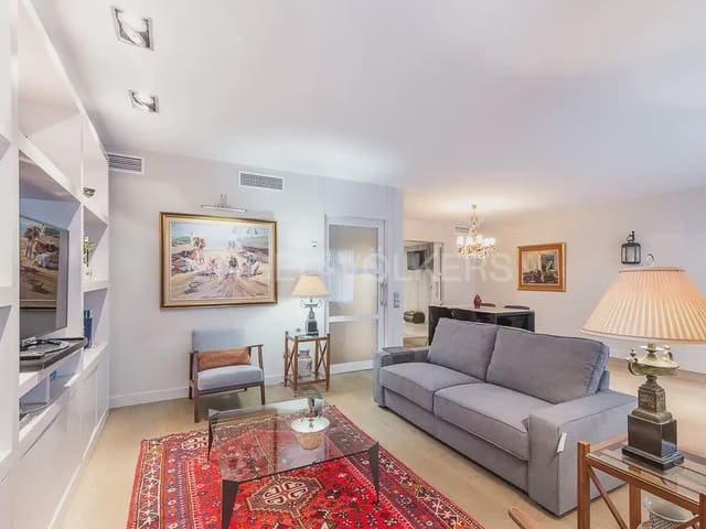 4 makuuhuone Asunto vuokrattavana paikassa Jaume Roig, Valencia kaupunki mukana 
autotalli - 3 100 € (Ref: 9897868)
