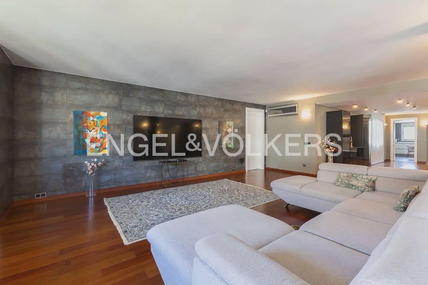 Piso de 3 habitaciones en Gandia en venta - 590.000 € (Ref: 9897872)