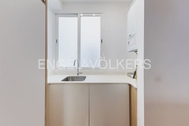 2 Zimmer Wohnung zu vermieten in La Roqueta, València Stadt - 2.500 € (Ref: 9897873)