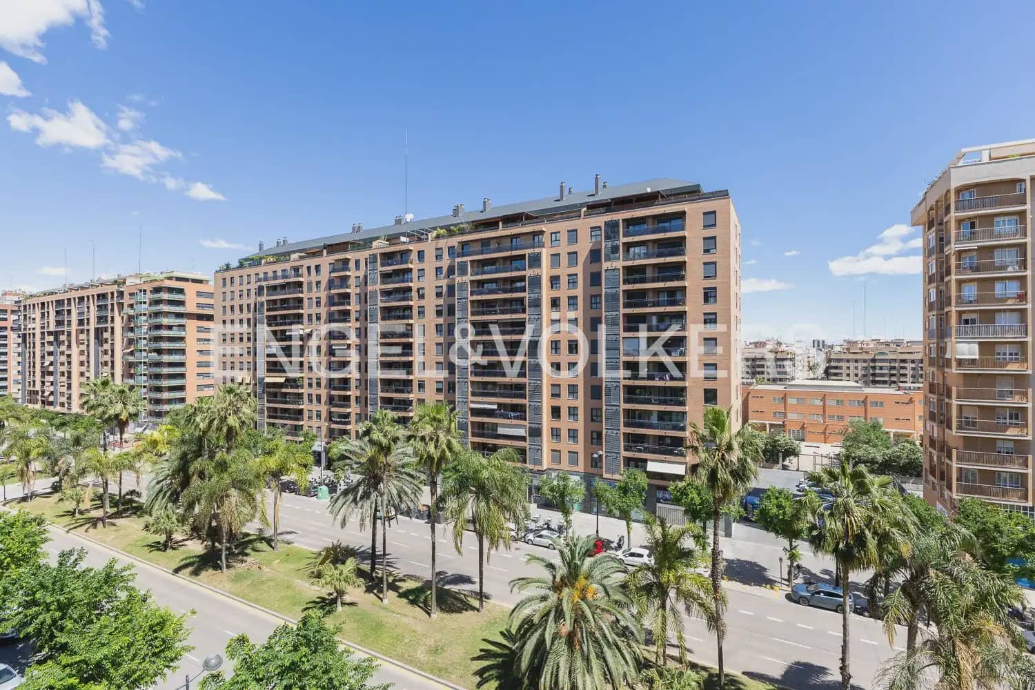 3 Zimmer Wohnung zu vermieten in Valencia Stadt mit Garage - 2.550 € (Ref: 9897874)