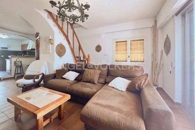 3 bedroom Flat for sale in Sueca with pool garage - € 395,000 (Ref: 9897875)