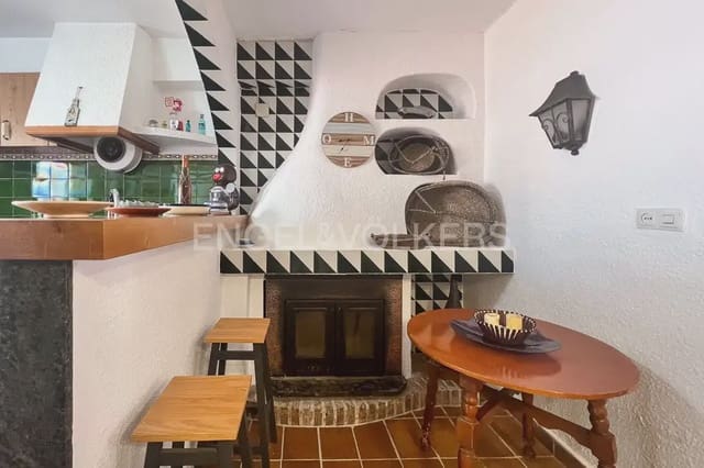 3 bedroom Flat for sale in Sueca with pool garage - € 395,000 (Ref: 9897875)