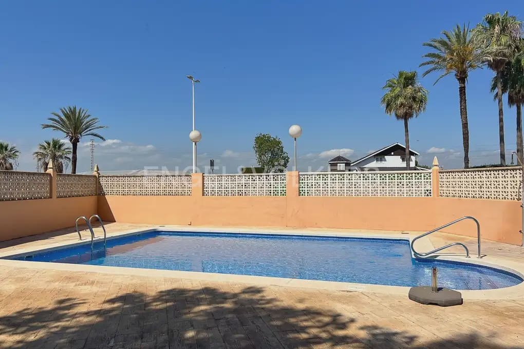3 bedroom Flat for sale in Sueca with pool garage - € 395,000 (Ref: 9897875)