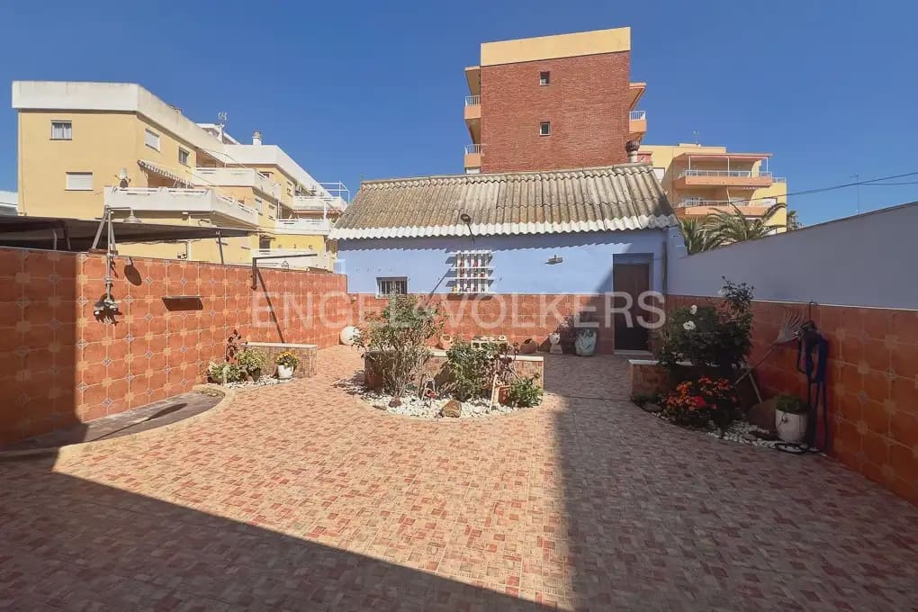 3 bedroom Flat for sale in Sueca with pool garage - € 395,000 (Ref: 9897875)
