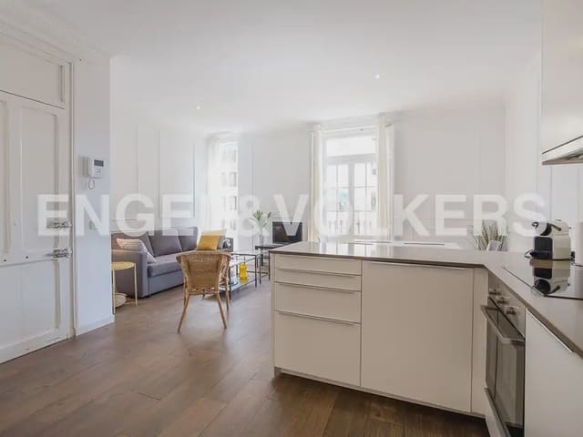 Appartement de 3 chambres à louer à La Roqueta, Valence ville - 1 600 € (Ref: 9897876)