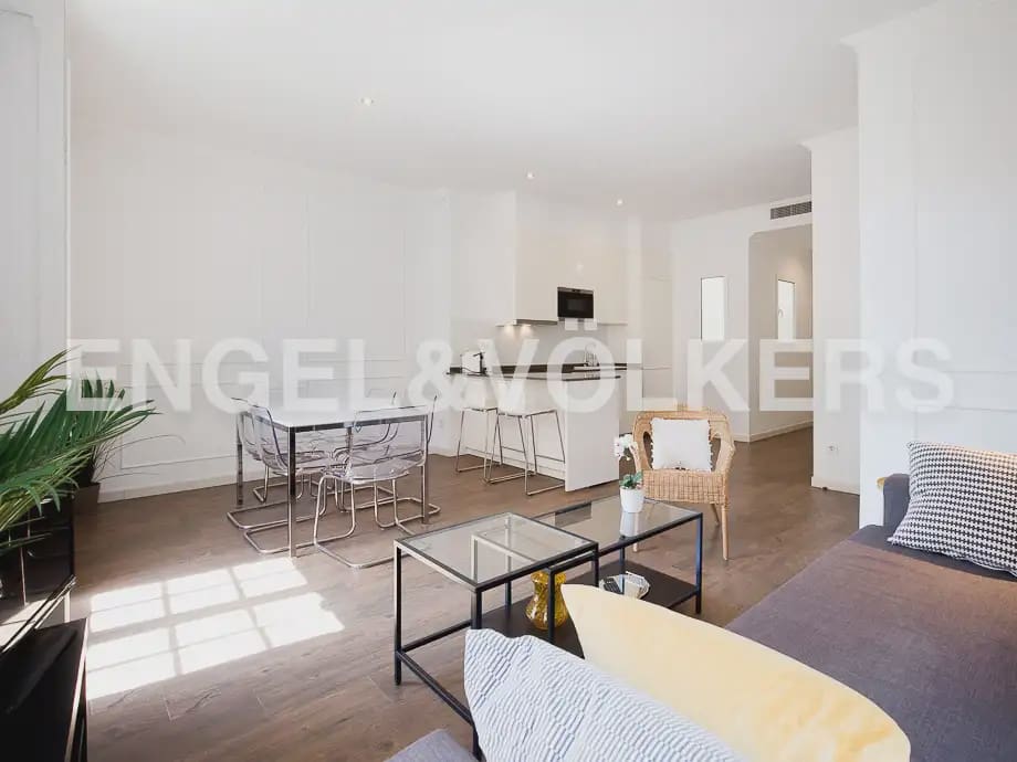 Appartement de 3 chambres à louer à Valence ville - 1 600 € (Ref: 9897876)