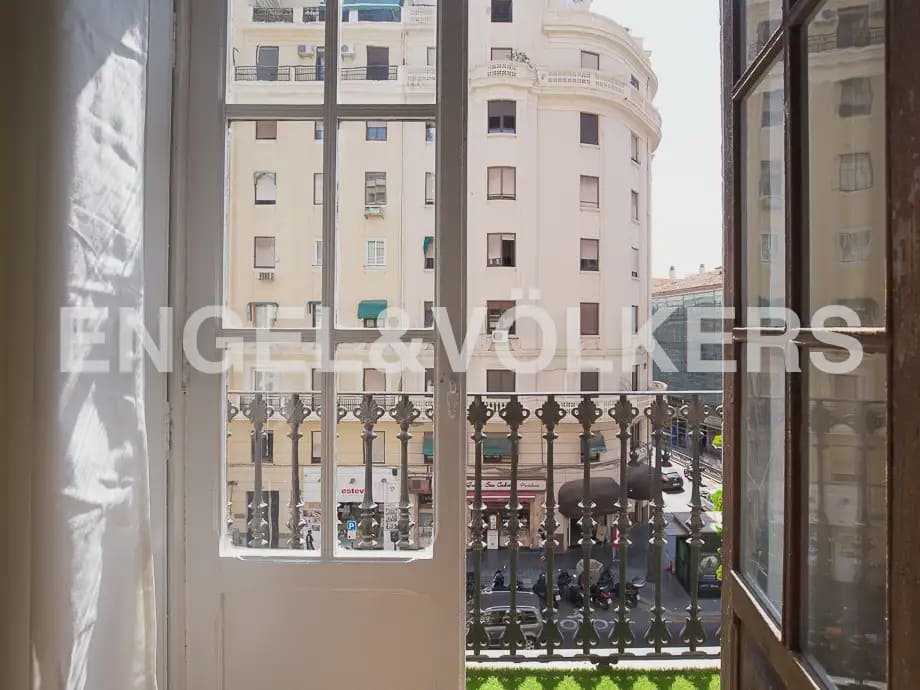 Appartement de 3 chambres à louer à Valence ville - 1 600 € (Ref: 9897876)