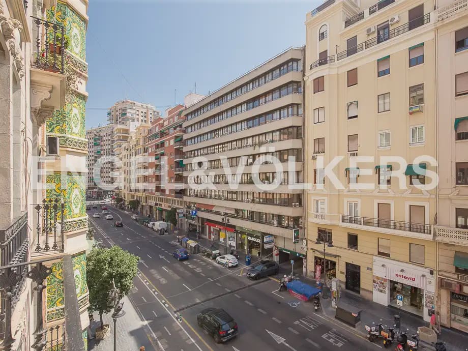 Appartement de 3 chambres à louer à Valence ville - 1 600 € (Ref: 9897876)