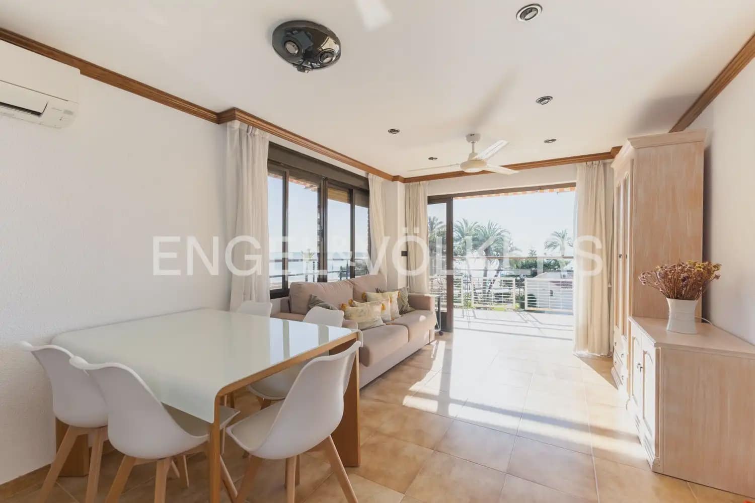 3 sypialnia Mieszkanie na sprzedaż w Benicassim z basenem garażem - 450 000 € (Ref: 9897877)