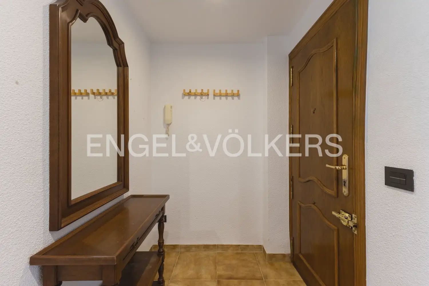 3 sypialnia Mieszkanie na sprzedaż w Benicassim z basenem garażem - 450 000 € (Ref: 9897877)