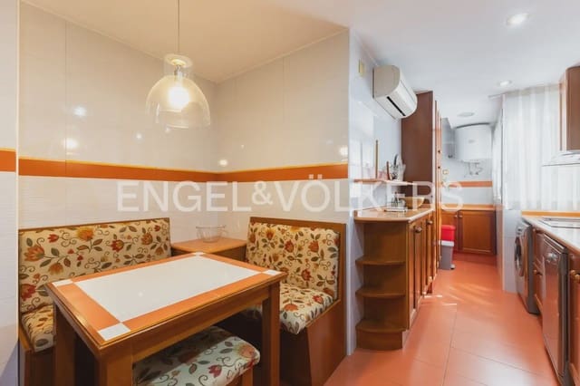 2 soverom Leilighet til leie i En Corts, Valencia by - € 1 500 (Ref: 9897878)