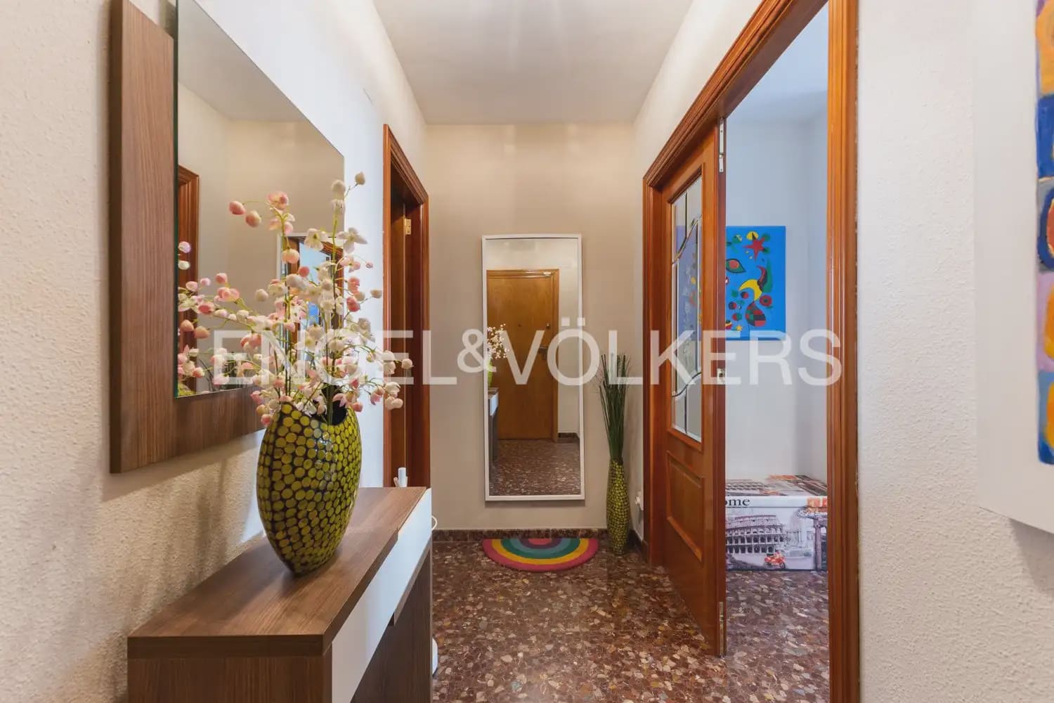 2 soverom Leilighet til leie i Valencia by - € 1 500 (Ref: 9897878)