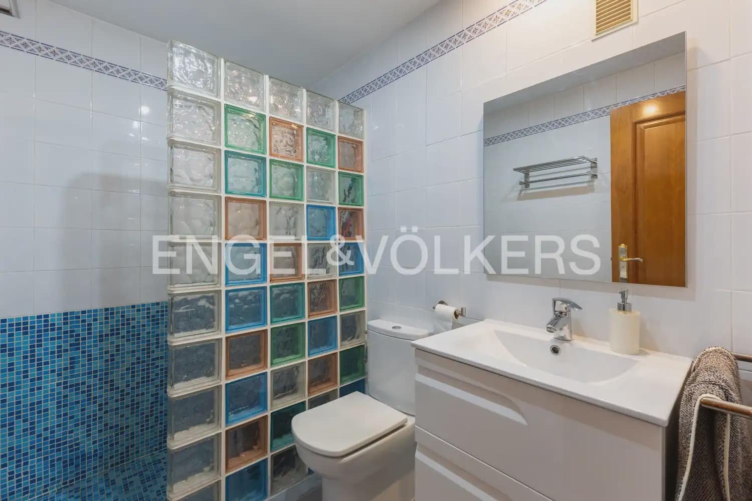 2 soverom Leilighet til leie i Valencia by - € 1 500 (Ref: 9897878)