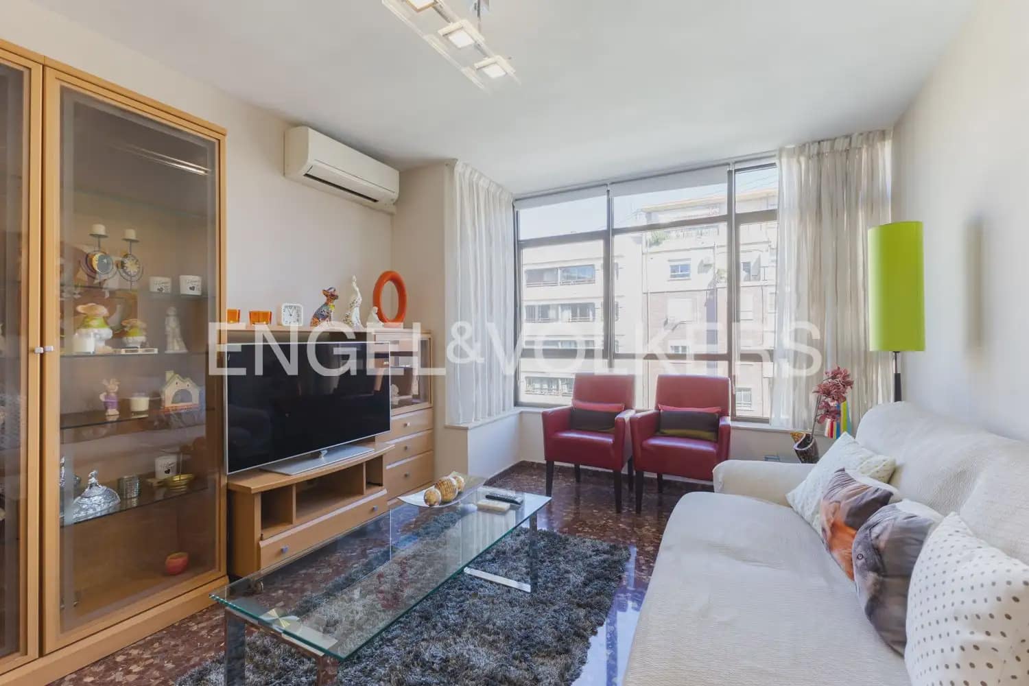 2 soverom Leilighet til leie i Valencia by - € 1 500 (Ref: 9897878)