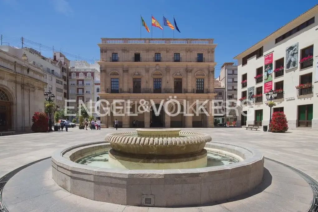 1 quarto Apartamento para venda em Castello de la Plana com garagem - 180 000 € (Ref: 9897879)