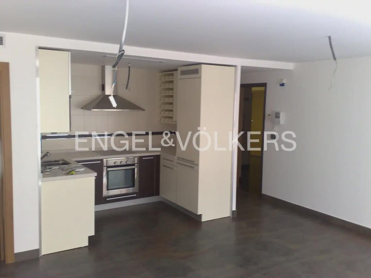 1 quarto Apartamento para venda em Castello de la Plana com garagem - 180 000 € (Ref: 9897879)