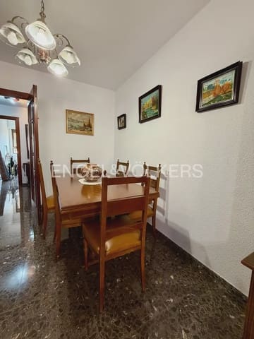 4 makuuhuone Asunto vuokrattavana paikassa Mestalla, Valencia kaupunki mukana 
autotalli - 1 900 € (Ref: 9897880)