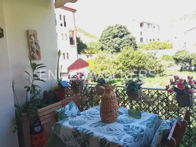 3 bedroom Flat for rent in Sot de Chera with garage - € 2,600 (Ref: 9897882)
