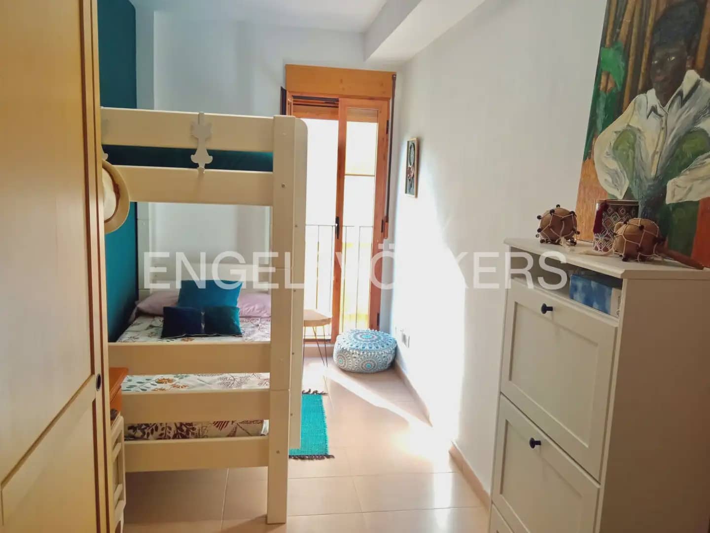 3 bedroom Flat for rent in Sot de Chera with garage - € 2,600 (Ref: 9897882)