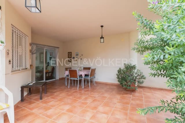 2 Zimmer Wohnung zu verkaufen in Oropesa  mit Pool - 250.000 € (Ref: 9897884)