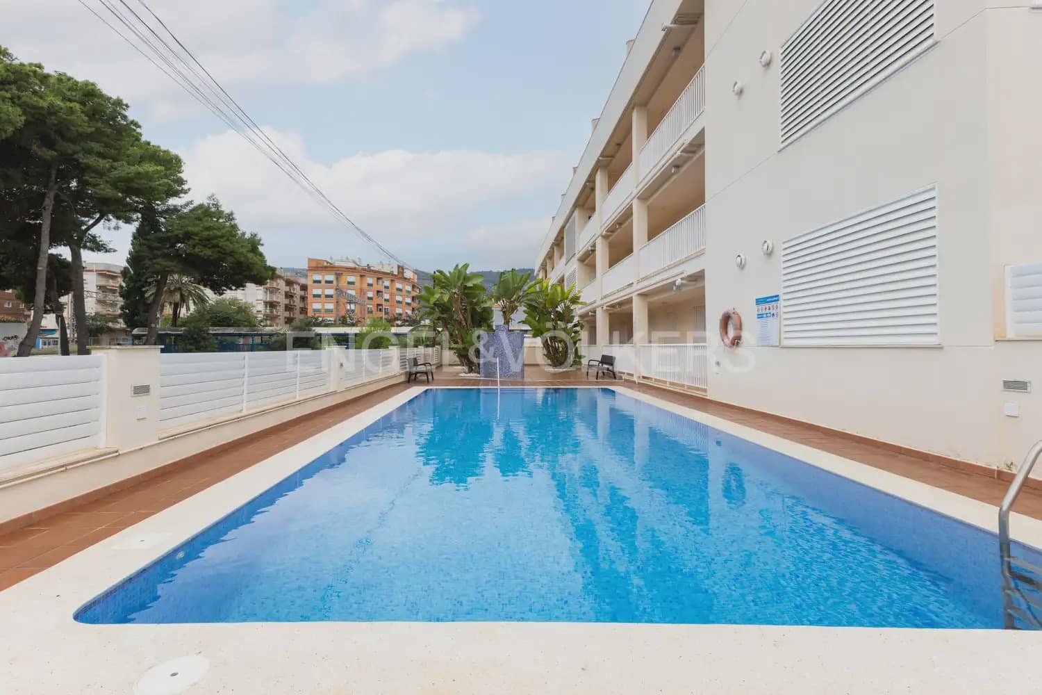 2 Zimmer Wohnung zu verkaufen in Oropesa  mit Pool - 250.000 € (Ref: 9897884)