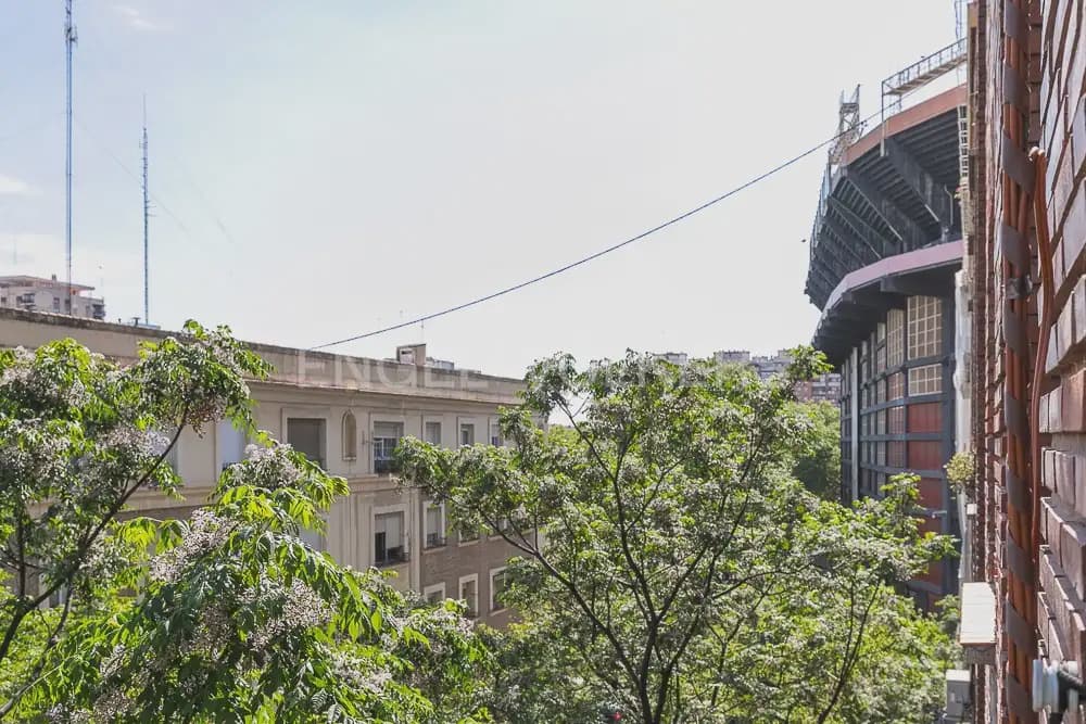 3 quarto Apartamento para arrendar em Valencia cidade - 2 300 € (Ref: 9897886)