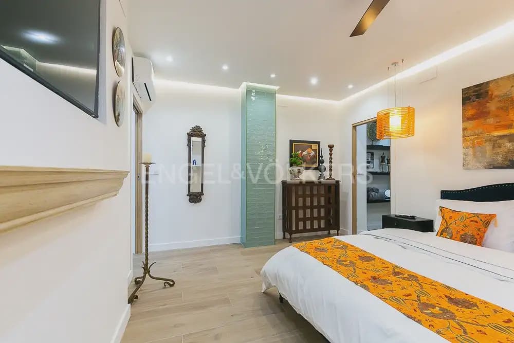 1 sypialnia Mieszkanie do wynajęcia w Miasto Walencja - 1 500 € (Ref: 9897887)
