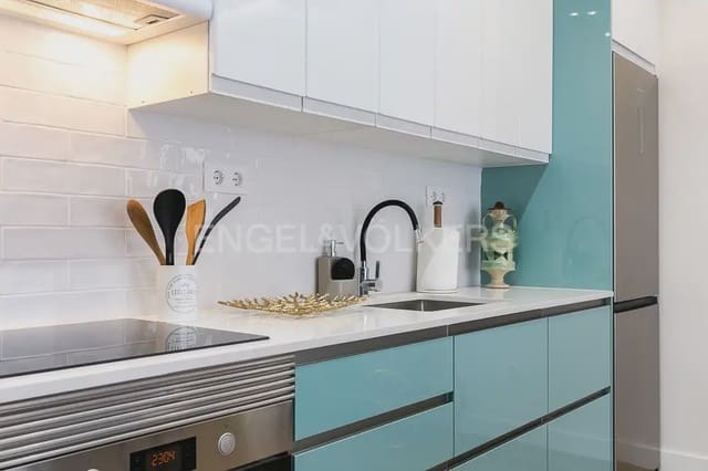 1 makuuhuone Asunto vuokrattavana paikassa Albors, Valencia kaupunki - 1 500 € (Ref: 9897887)
