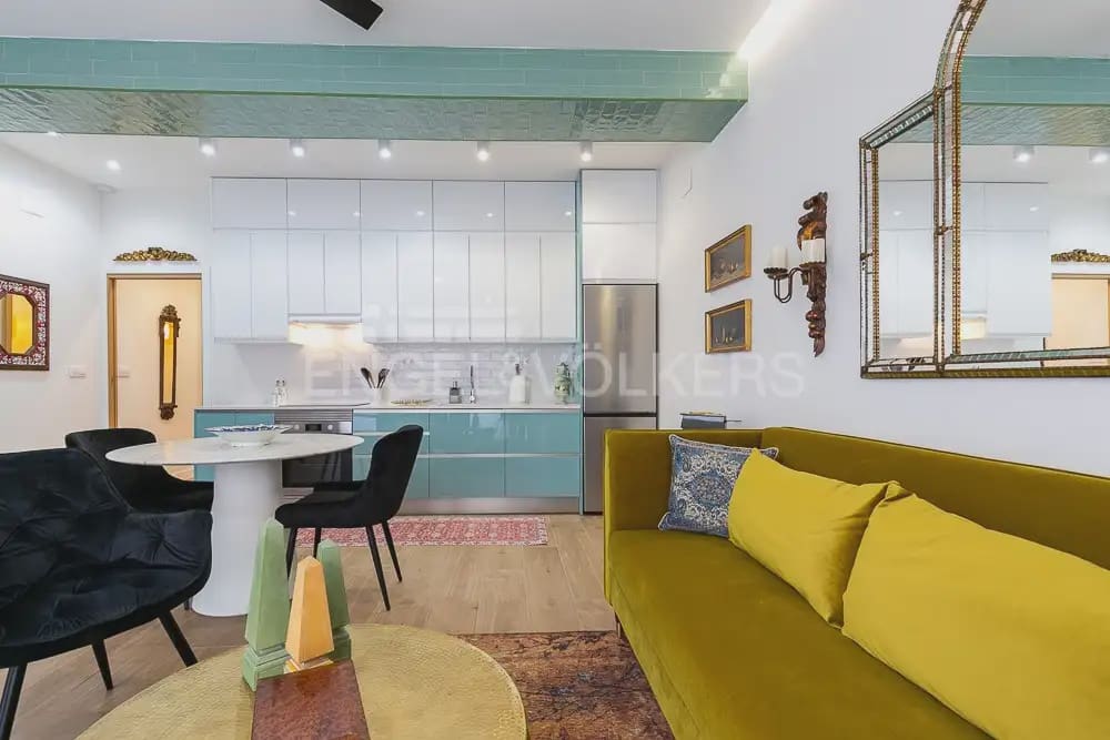 1 sypialnia Mieszkanie do wynajęcia w Miasto Walencja - 1 500 € (Ref: 9897887)