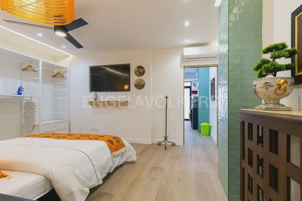 1 sypialnia Mieszkanie do wynajęcia w Miasto Walencja - 1 500 € (Ref: 9897887)