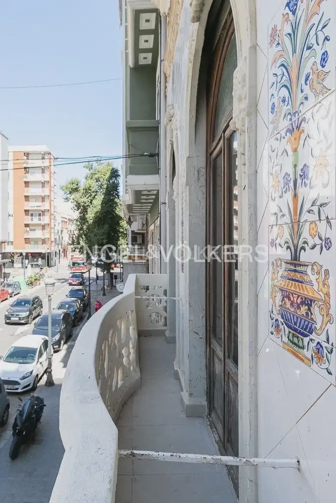 4 Zimmer Wohnung zu verkaufen in Valencia Stadt - 898.000 € (Ref: 9897890)