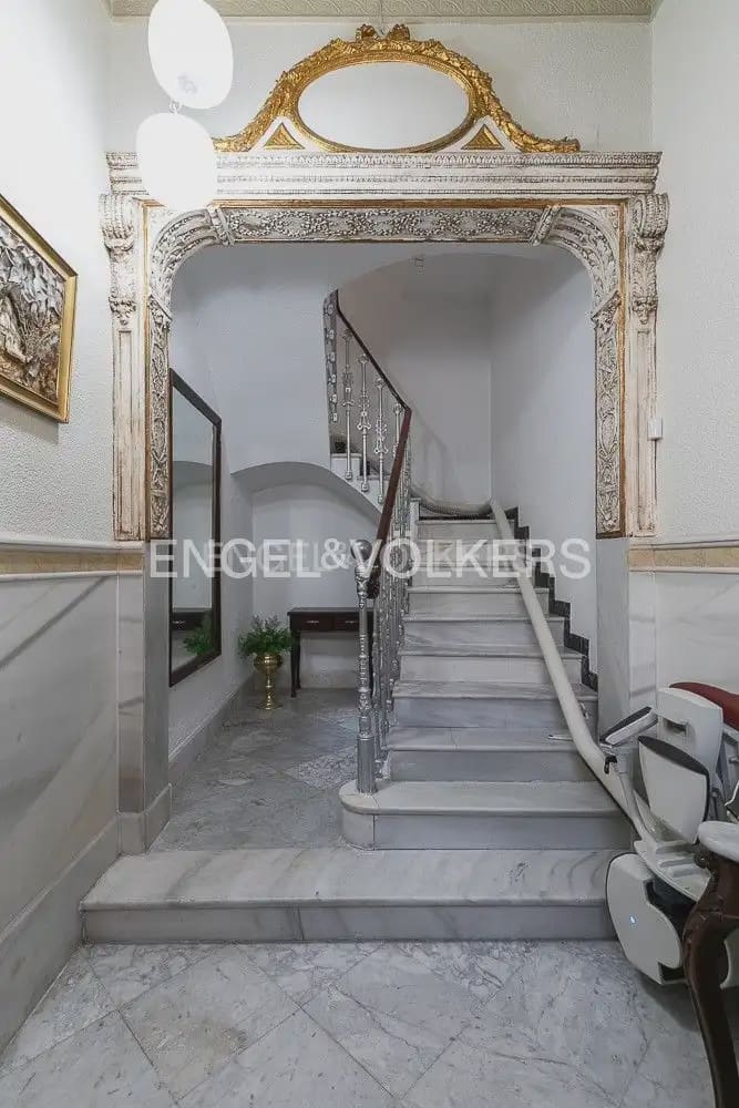 4 Zimmer Wohnung zu verkaufen in Valencia Stadt - 898.000 € (Ref: 9897890)