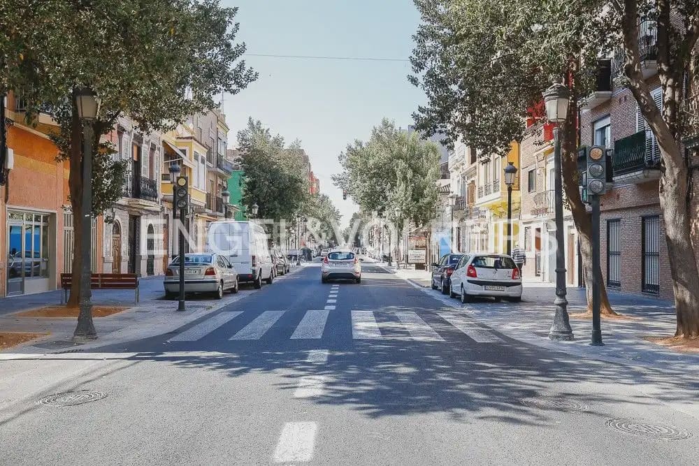 4 Zimmer Wohnung zu verkaufen in Valencia Stadt - 898.000 € (Ref: 9897890)