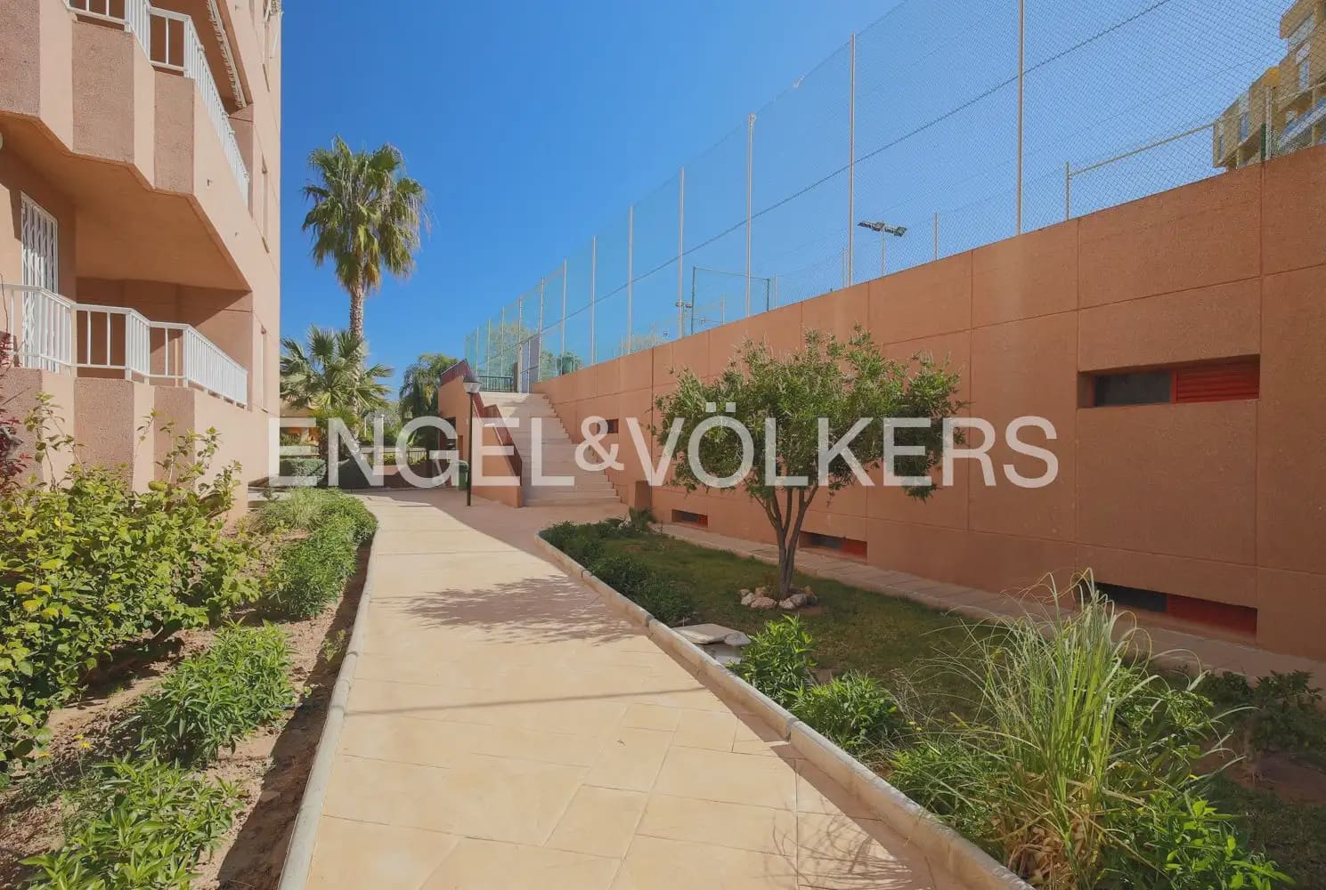 2 bedroom Flat for rent in Canet d'En Berenguer with pool garage - € 900 (Ref: 9897894)