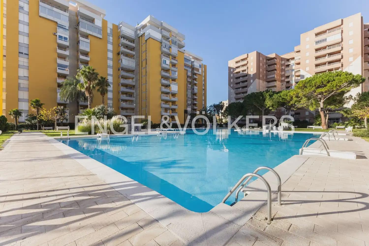 2 bedroom Flat for rent in Canet d'En Berenguer with pool garage - € 900 (Ref: 9897894)