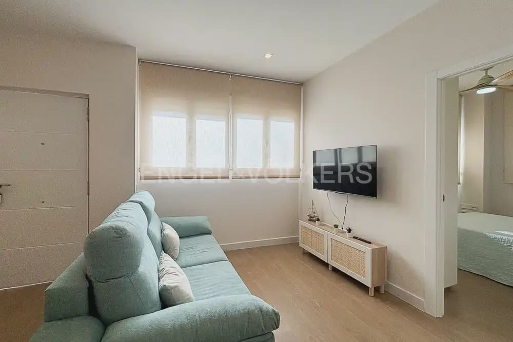 Appartement de 1 chambre à louer à Valence ville avec piscine - 2 200 € (Ref: 9897898)