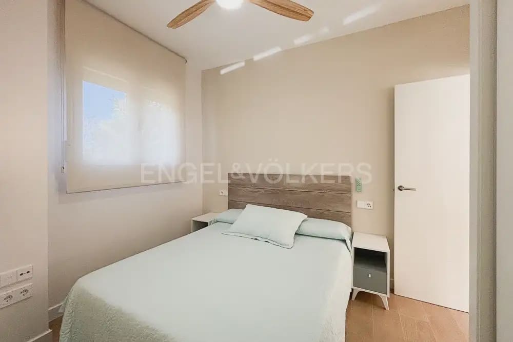 Appartement de 1 chambre à louer à Valence ville avec piscine - 2 200 € (Ref: 9897898)