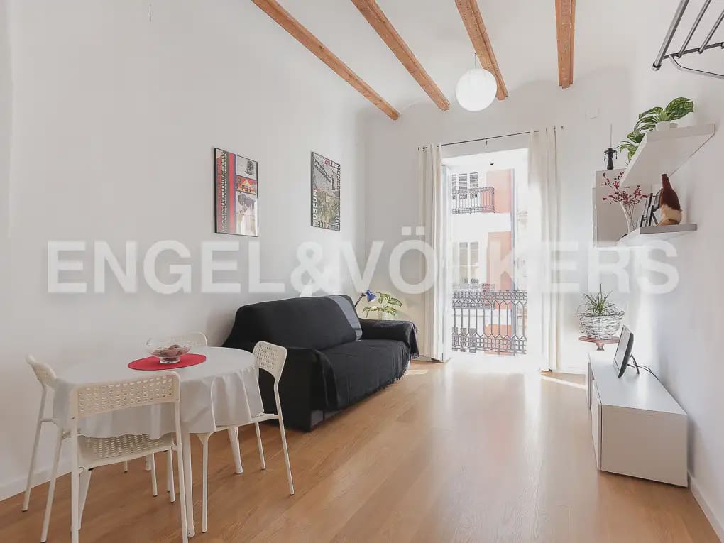 2 makuuhuone Asunto vuokrattavana paikassa Valencia kaupunki - 1 300 € (Ref: 9897899)