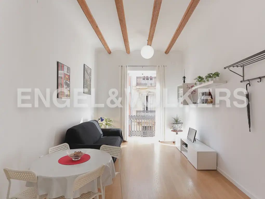 2 makuuhuone Asunto vuokrattavana paikassa Valencia kaupunki - 1 300 € (Ref: 9897899)