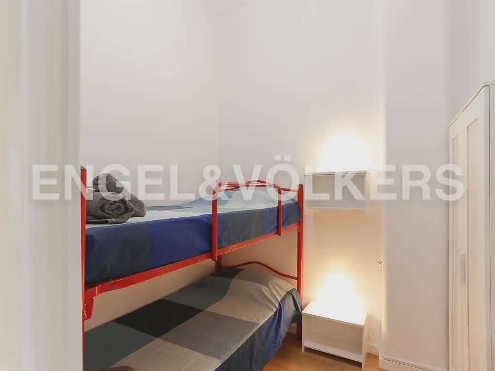 2 makuuhuone Asunto vuokrattavana paikassa Valencia kaupunki - 1 300 € (Ref: 9897899)
