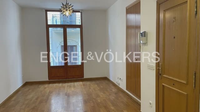 1 bedroom Flat for rent in El Mercat, Valencia city - € 1,200 (Ref: 9897902)