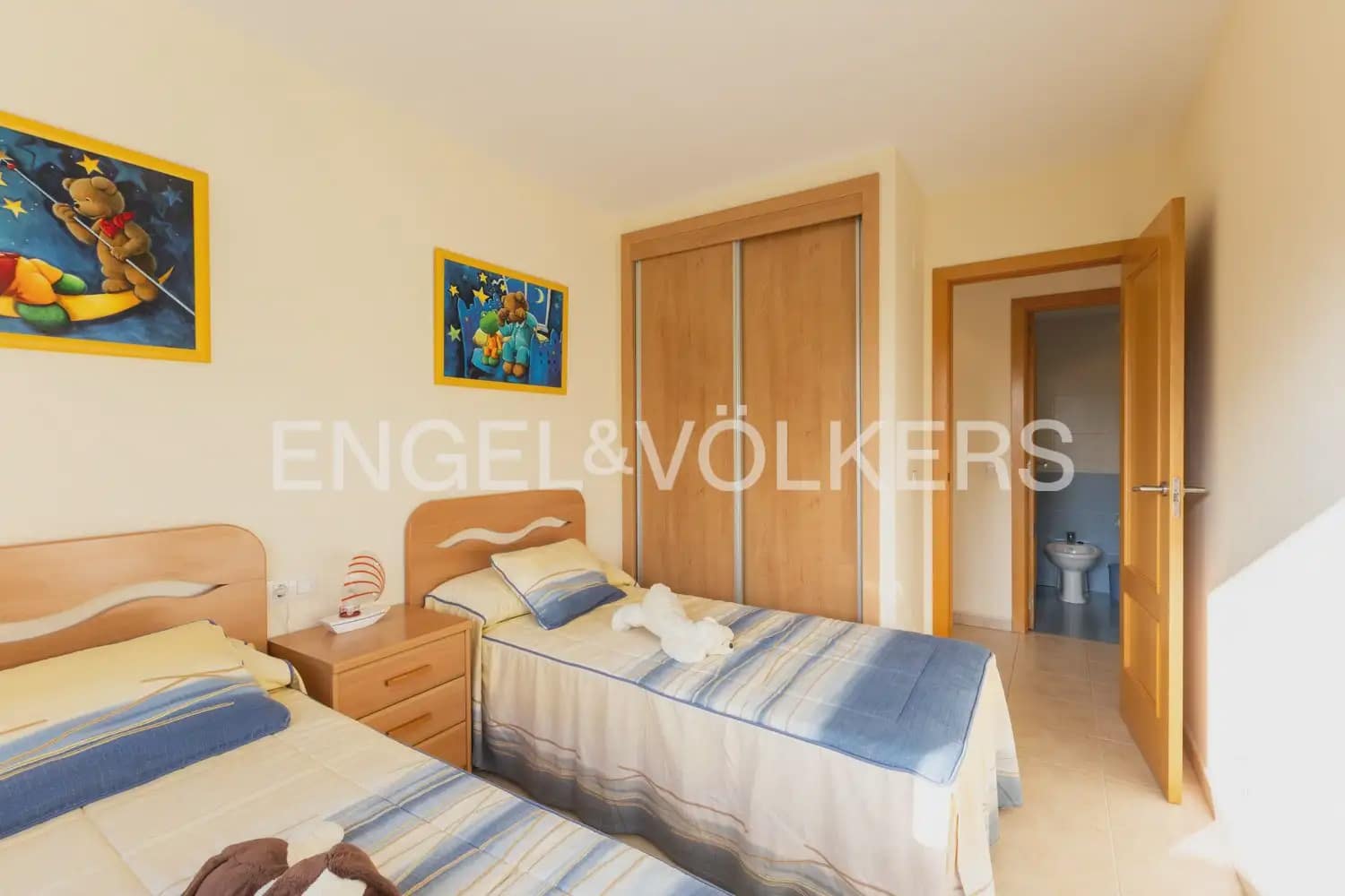 2 sovrum Lägenhet till salu i Oropesa  med pool garage - 239 000 € (Ref: 9897903)