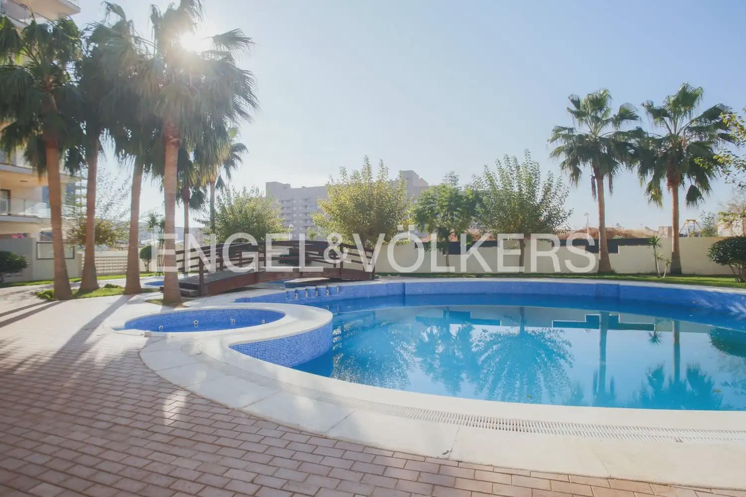 2 sovrum Lägenhet till salu i Oropesa  med pool garage - 239 000 € (Ref: 9897903)