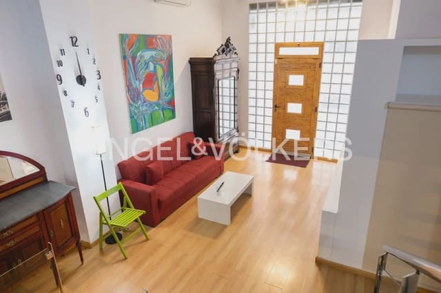 1 slaapkamer Flat te huur in El Carme, Valencia stad - € 1.400 (Ref: 9897904)
