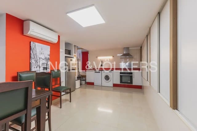 1 slaapkamer Flat te huur in El Carme, Valencia stad - € 1.400 (Ref: 9897904)