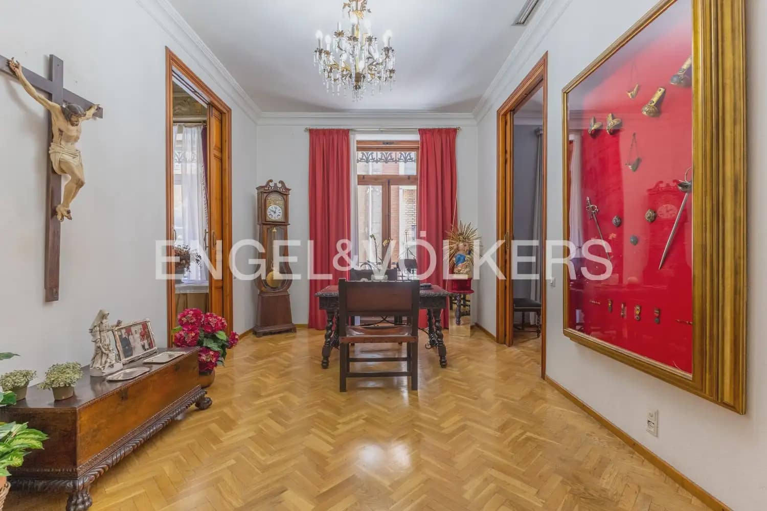 7 Zimmer Wohnung zu verkaufen in Valencia Stadt - 1.250.000 € (Ref: 9897905)