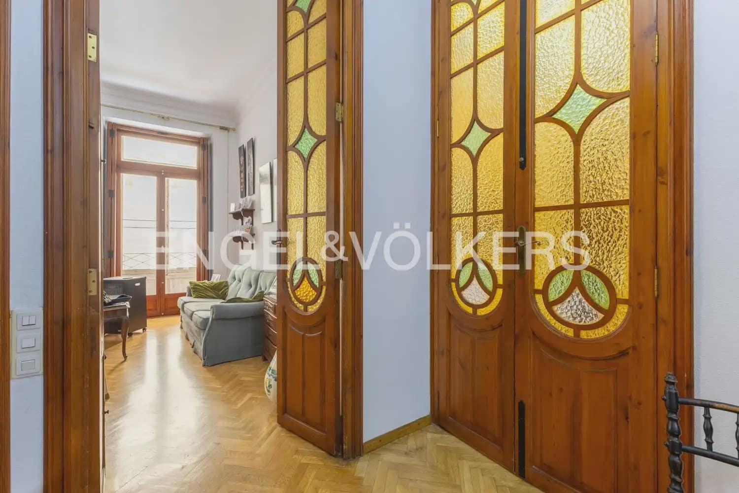 7 Zimmer Wohnung zu verkaufen in Valencia Stadt - 1.250.000 € (Ref: 9897905)