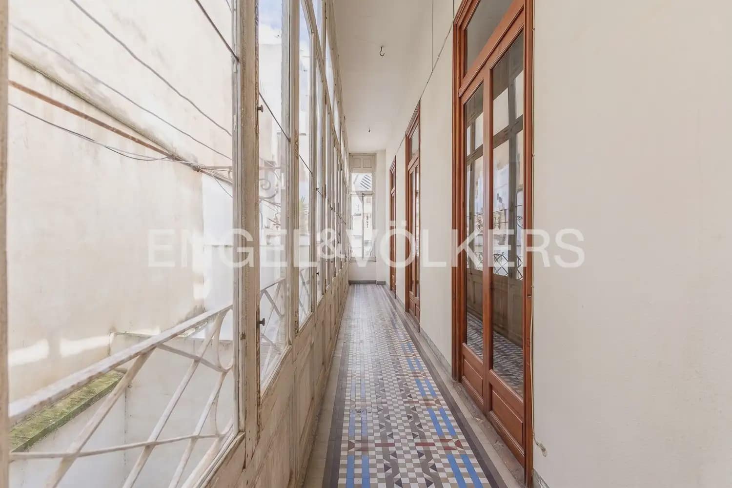7 Zimmer Wohnung zu verkaufen in Valencia Stadt - 1.250.000 € (Ref: 9897905)
