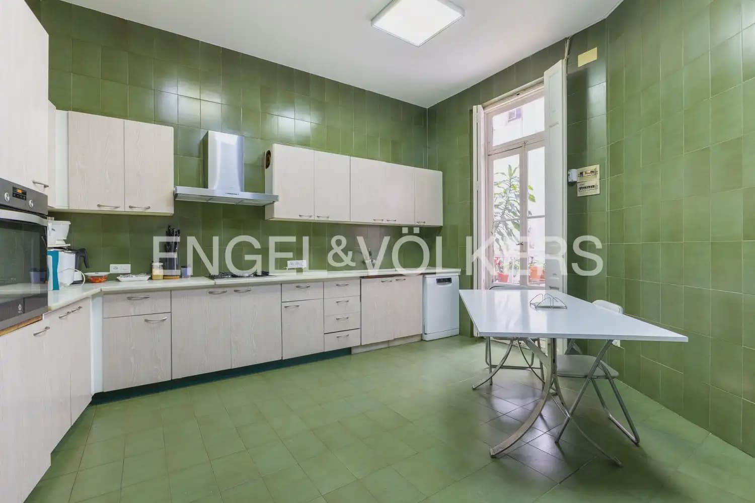 7 Zimmer Wohnung zu verkaufen in Valencia Stadt - 1.250.000 € (Ref: 9897905)
