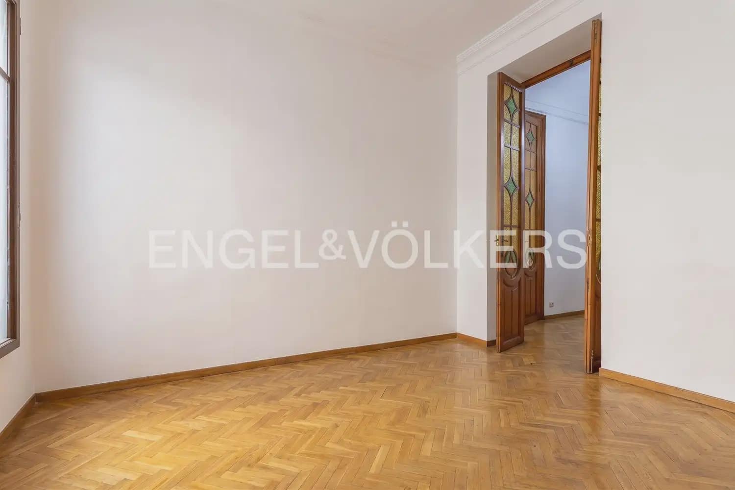 7 Zimmer Wohnung zu verkaufen in Valencia Stadt - 1.250.000 € (Ref: 9897905)